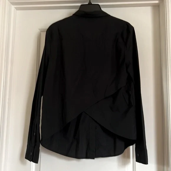 Banana Republic NWT button down shirt - Picture 2 of 2